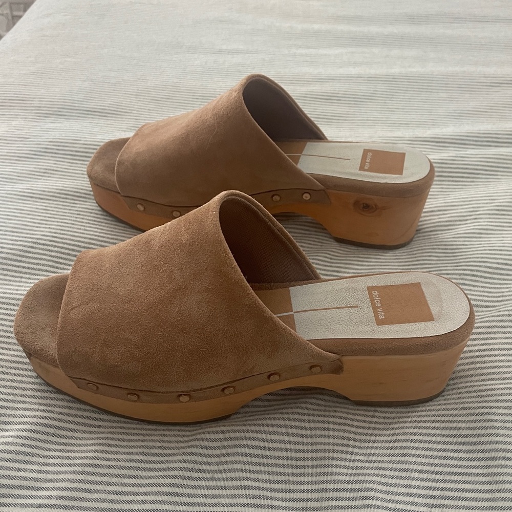 Anthropologie Dolce Vita Dorado Clog; size 7